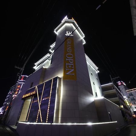 Avenue Hotel จอนจู ภายนอก รูปภาพ