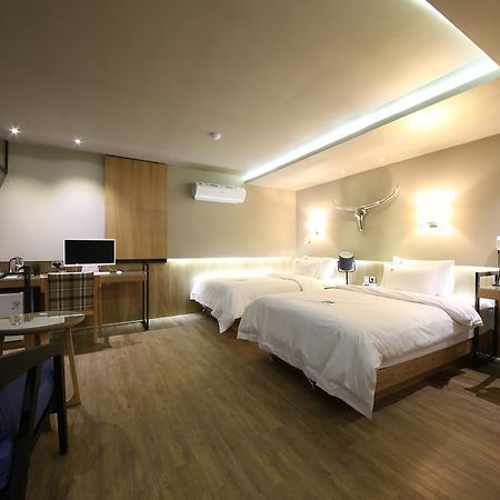 Avenue Hotel จอนจู ภายนอก รูปภาพ