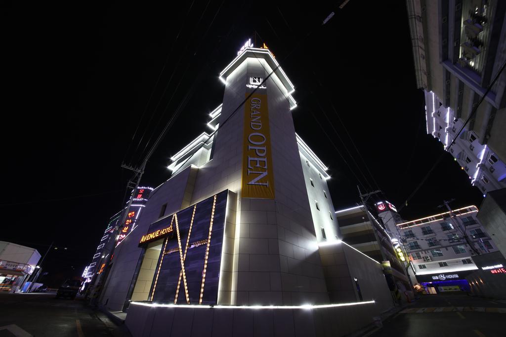Avenue Hotel จอนจู ภายนอก รูปภาพ
