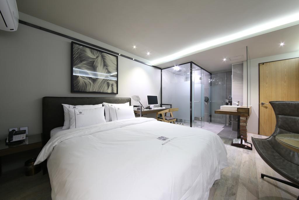 Avenue Hotel จอนจู ภายนอก รูปภาพ