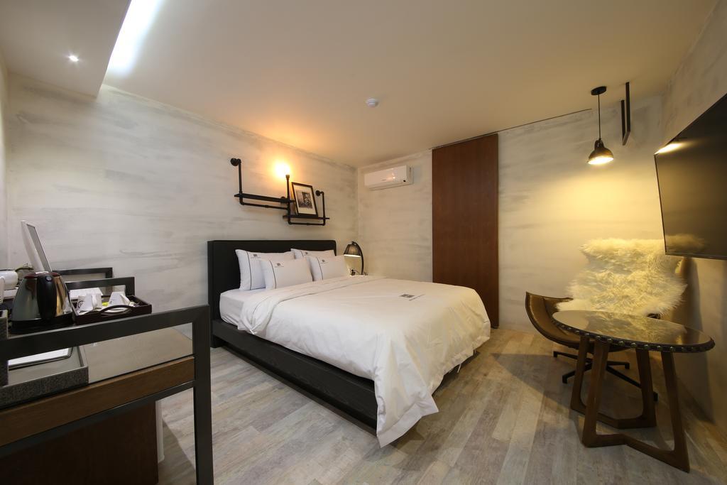 Avenue Hotel จอนจู ภายนอก รูปภาพ
