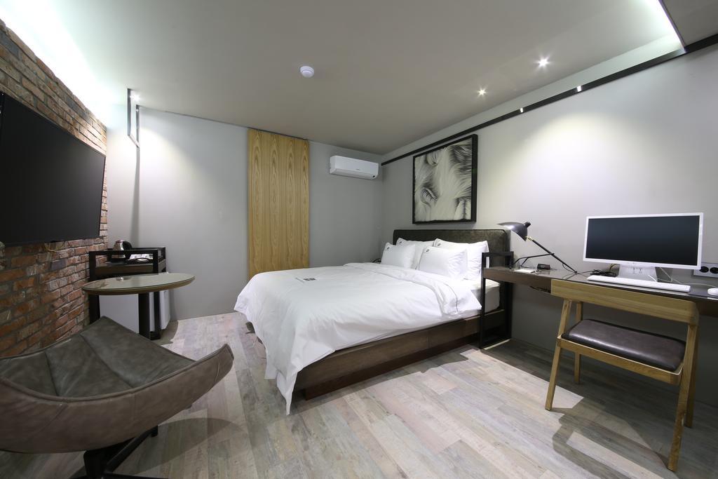 Avenue Hotel จอนจู ภายนอก รูปภาพ