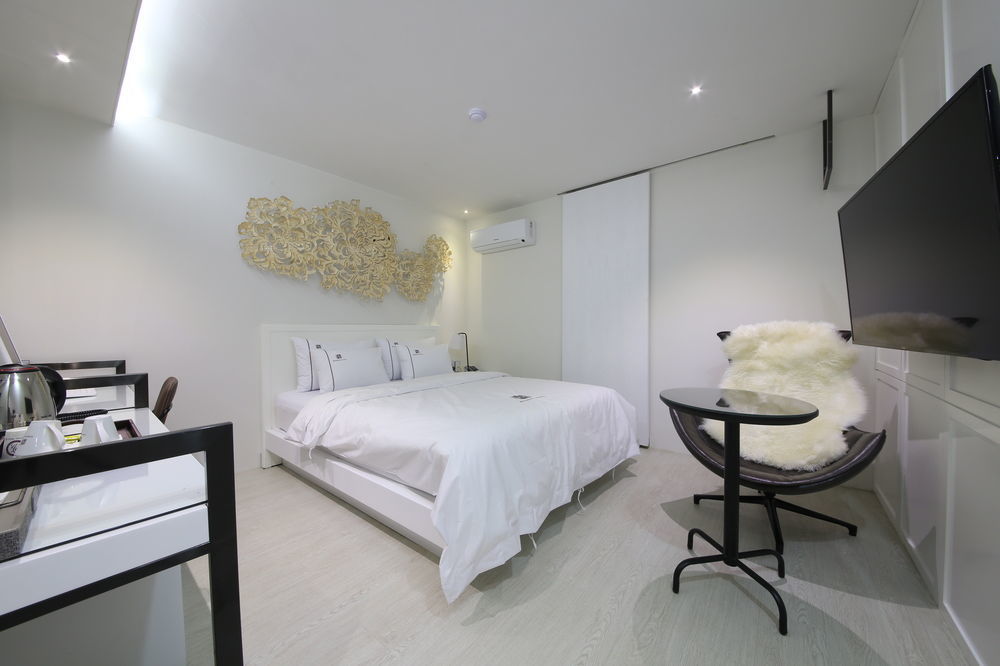 Avenue Hotel จอนจู ภายนอก รูปภาพ