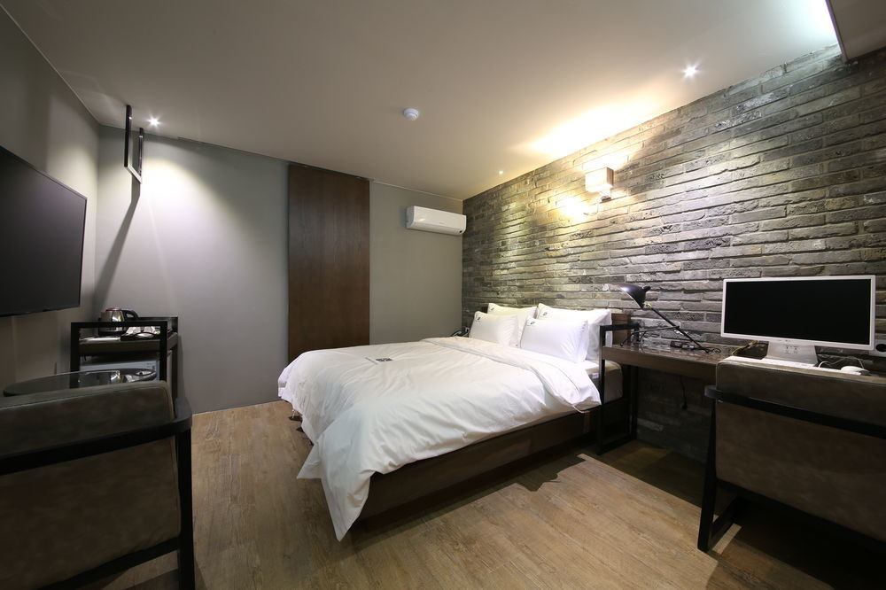 Avenue Hotel จอนจู ภายนอก รูปภาพ